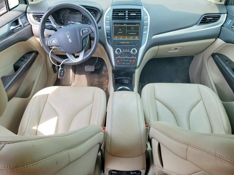 Photo 8 from auction – 2017 LINCOLN MKC with VIN 5LMCJ1C98HUL68529