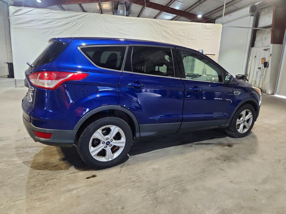 Photo 3 from auction – 2015 FORD ESCAPE with VIN 1FMCU9GXXFUB86202