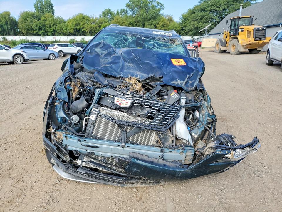 Снимка 5 от търг – 2024 CADILLAC XT5 с VIN 1GYKNDRS0RZ729382