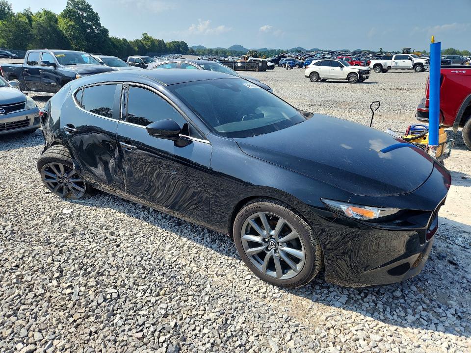 Zdjęcie 4 z aukcji – 2022 MAZDA 3 z VIN JM1BPBLL4N1510861