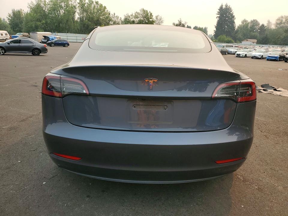 Photo 6 from auction – 2023 TESLA MODEL 3 with VIN 5YJ3E1EA5PF687039