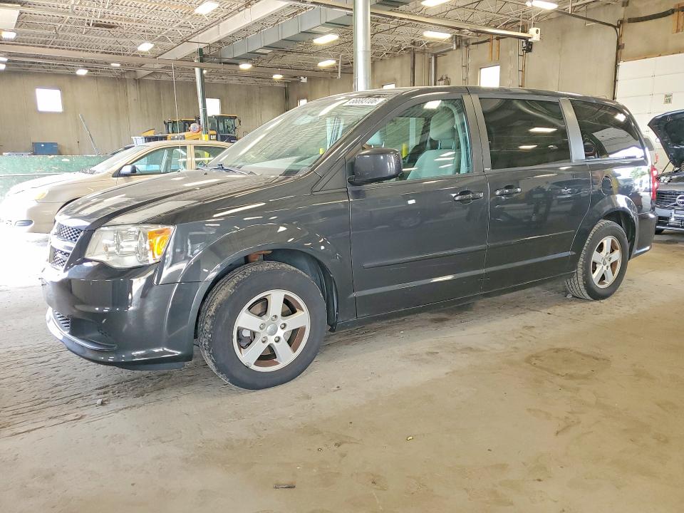 DODGE GRAND CARAVAN 2011 with VIN 2D4RN3DG7BR700708 - Photo from auction