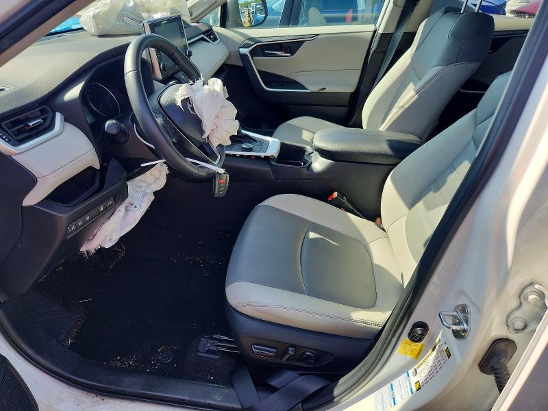 Photo 7 from auction – 2022 TOYOTA RAV4 with VIN 4T3B6RFV8NU076373