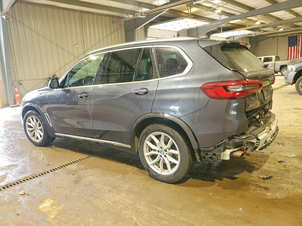 Photo 2 from auction – 2020 BMW X5 with VIN 5UXCR6C04L9B35954