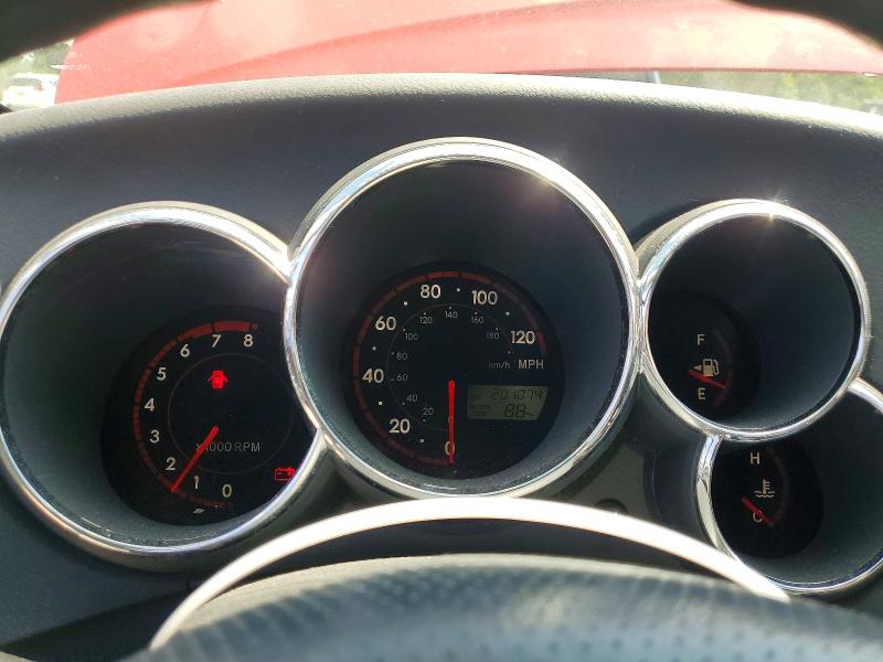 Photo 9 from auction – 2005 PONTIAC VIBE with VIN 5Y2SL66835Z428499