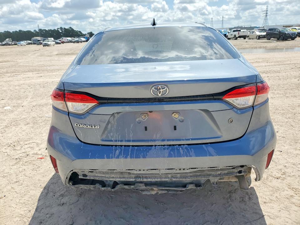 Photo 6 from auction – 2022 TOYOTA COROLLA with VIN 5YFDPMAE6NP323853