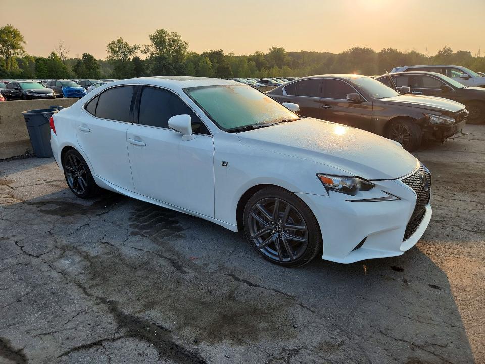 Photo 4 from auction – 2014 LEXUS IS with VIN JTHCE1D27E5003180