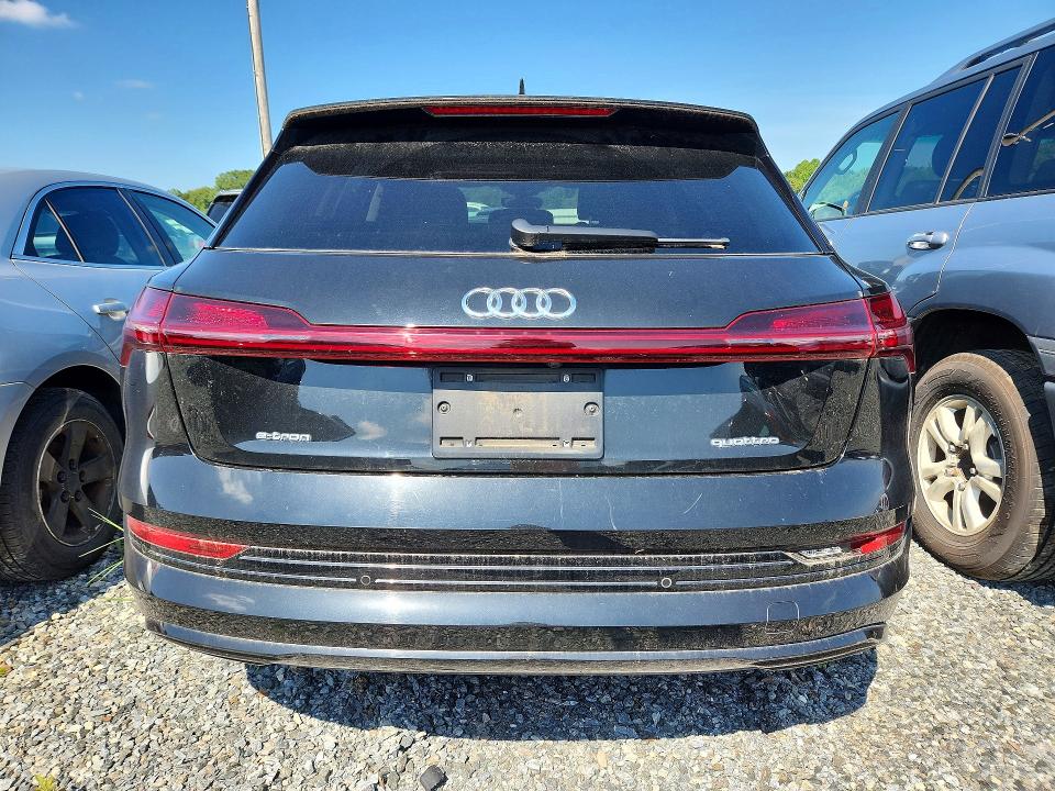 Photo 6 from auction – 2021 AUDI E-TRON with VIN WA1VABGE5MB038148