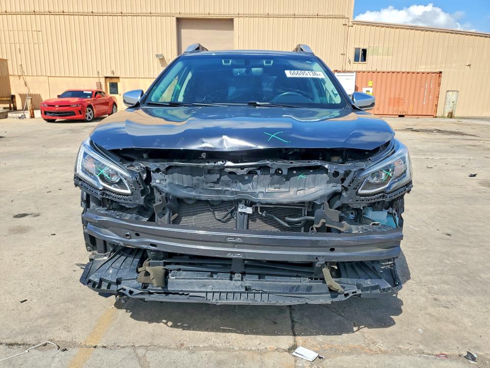 Photo 5 from auction – 2021 SUBARU OUTBACK with VIN 4S4BTGPD1M3154749
