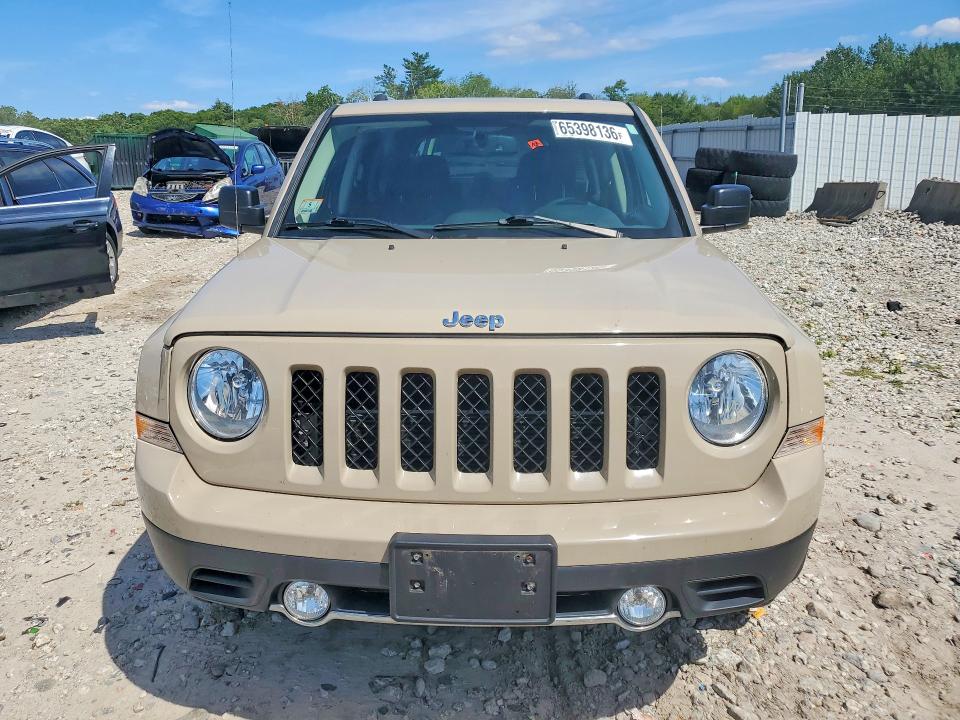 Photo 5 from auction – 2017 JEEP PATRIOT with VIN 1C4NJRFB7HD196698