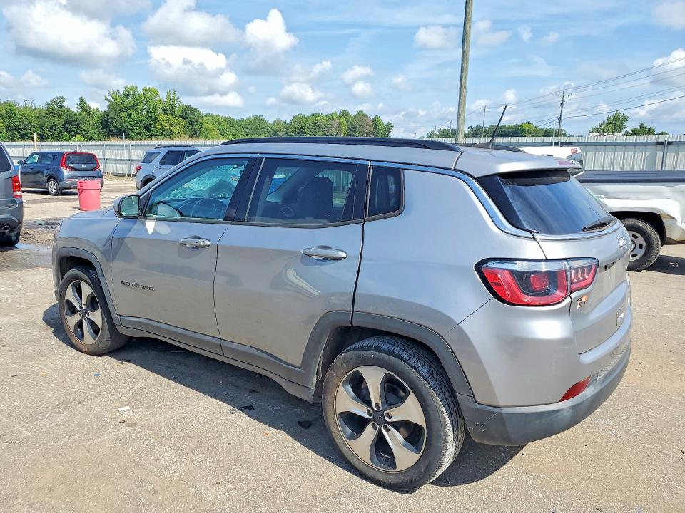 Photo 2 from auction – 2017 JEEP COMPASS with VIN 3C4NJCBB3HT632525