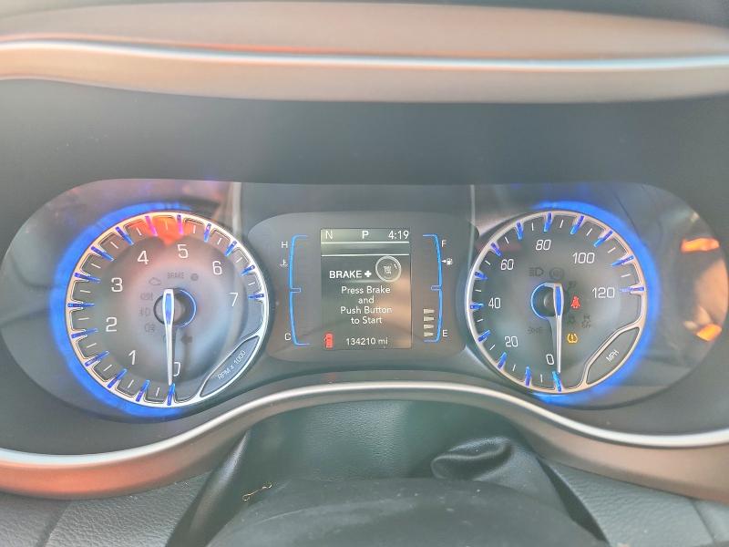 Photo 9 from auction – 2017 CHRYSLER PACIFICA with VIN 2C4RC1BG6HR846469