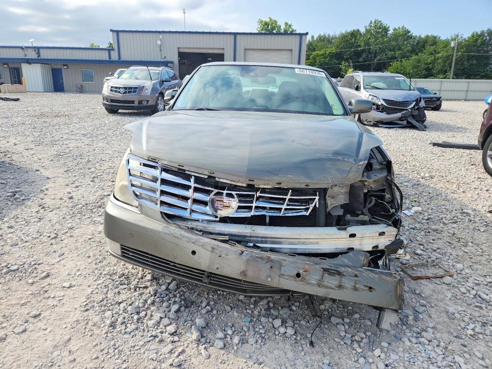 Photo 5 from auction – 2011 CADILLAC DTS with VIN 1G6KH5E61BU129407