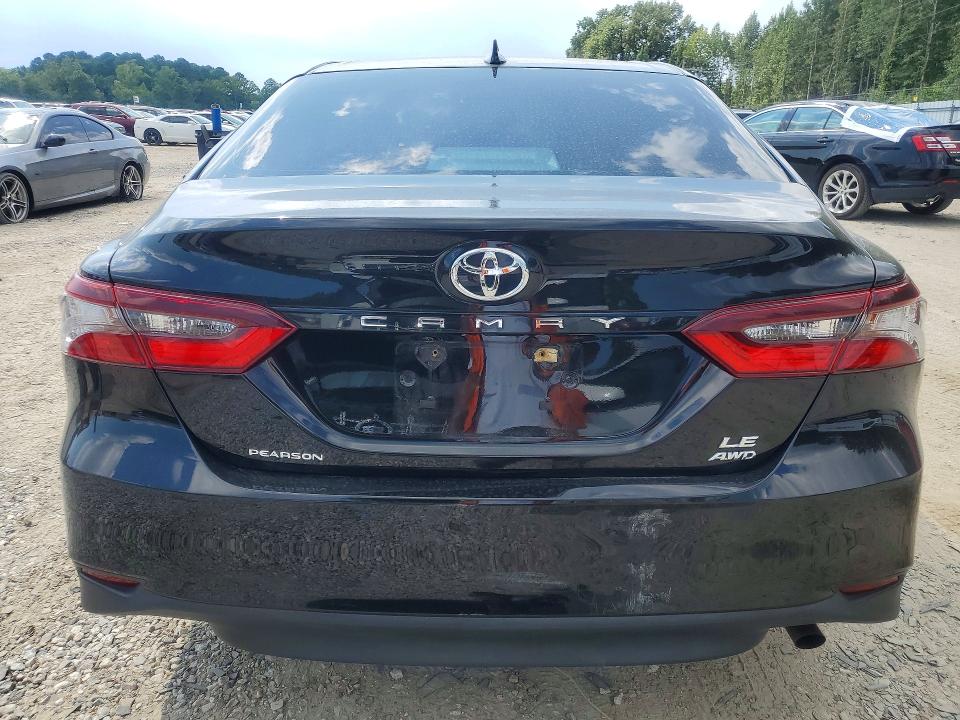 Photo 6 from auction – 2022 TOYOTA CAMRY with VIN 4T1C11BK4NU071518