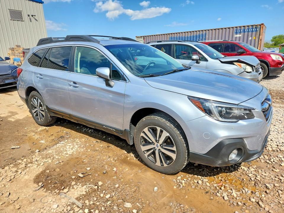 Photo 4 from auction – 2018 SUBARU OUTBACK with VIN 4S4BSANC0J3390332