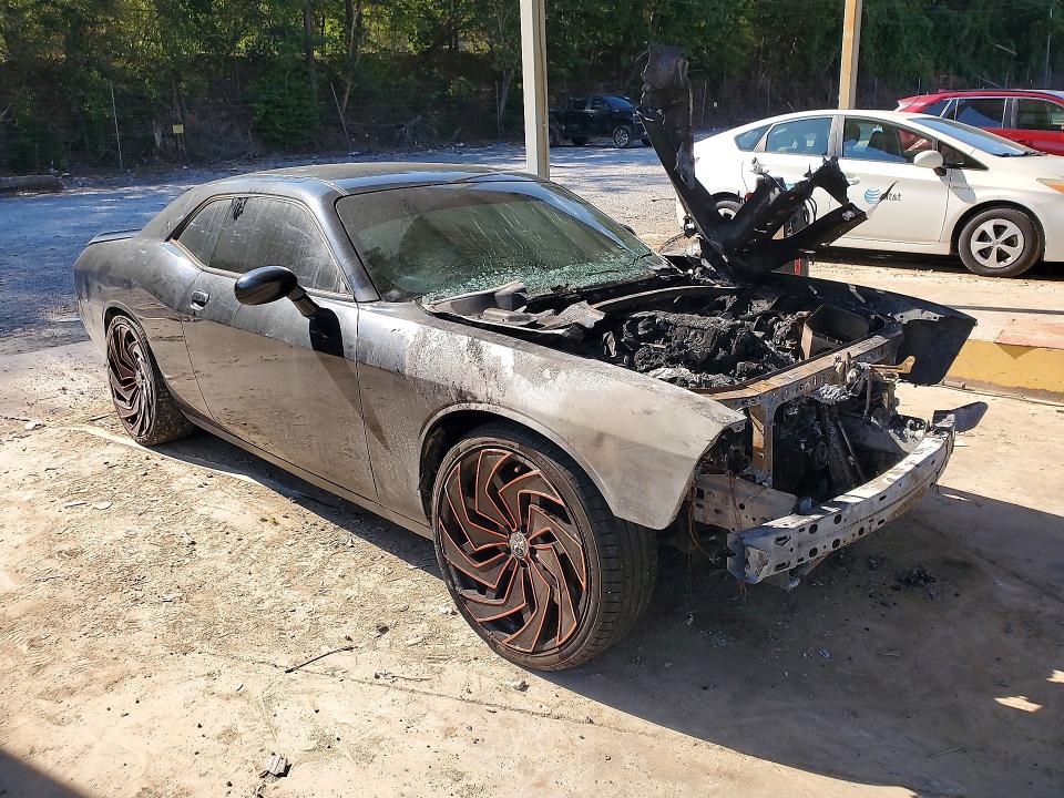 Снимка 4 от търг – 2016 DODGE CHALLENGER с VIN 2C3CDZBT2GH240769