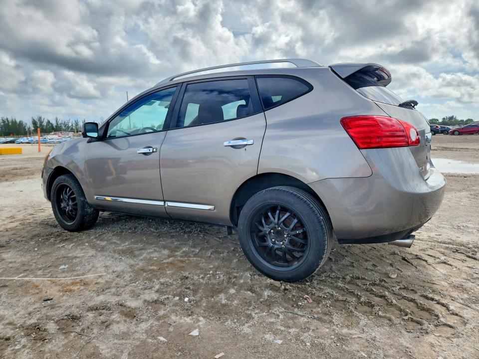 Photo 2 from auction – 2013 NISSAN ROGUE with VIN JN8AS5MT8DW024456
