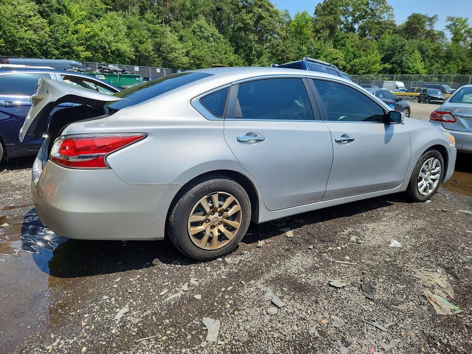 Photo 3 from auction – 2015 NISSAN ALTIMA with VIN 1N4AL3APXFN314555