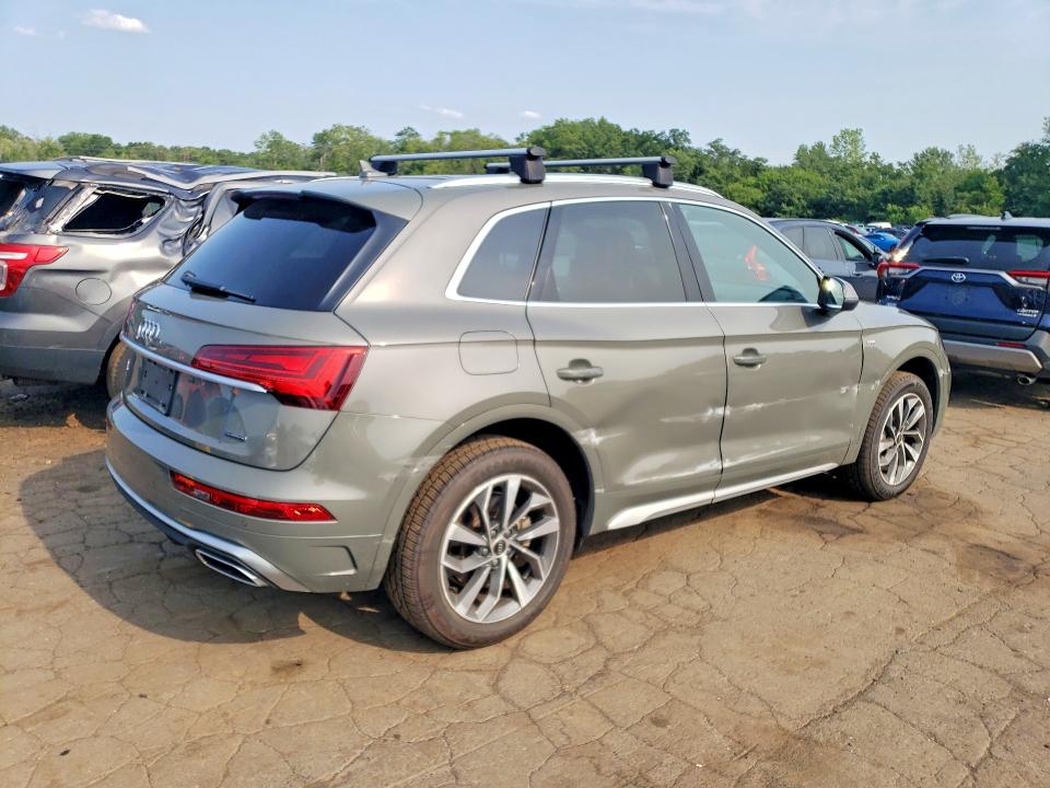 Photo 3 from auction – 2023 AUDI Q5 with VIN WA1GAAFY0P2055202
