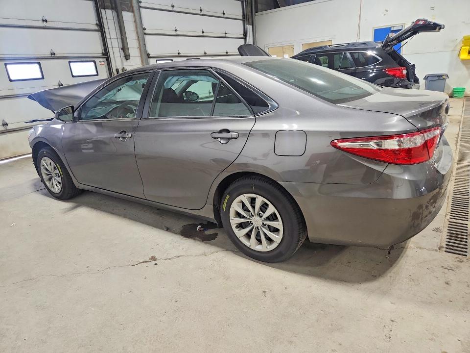 Photo 2 from auction – 2017 TOYOTA CAMRY with VIN 4T1BF1FK6HU682033