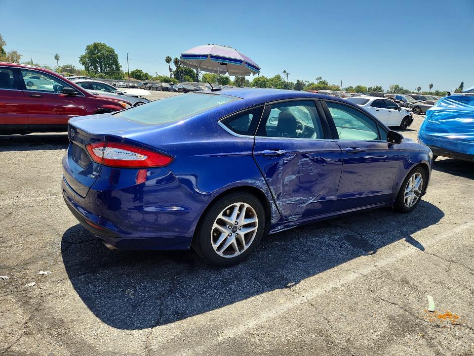 Zdjęcie 3 z aukcji – 2016 FORD FUSION z VIN 1FA6P0H75G5116840