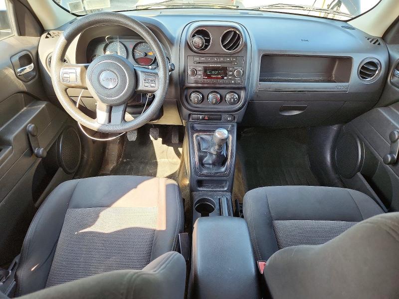 Photo 8 from auction – 2016 JEEP PATRIOT with VIN 1C4NJRBB5GD671415