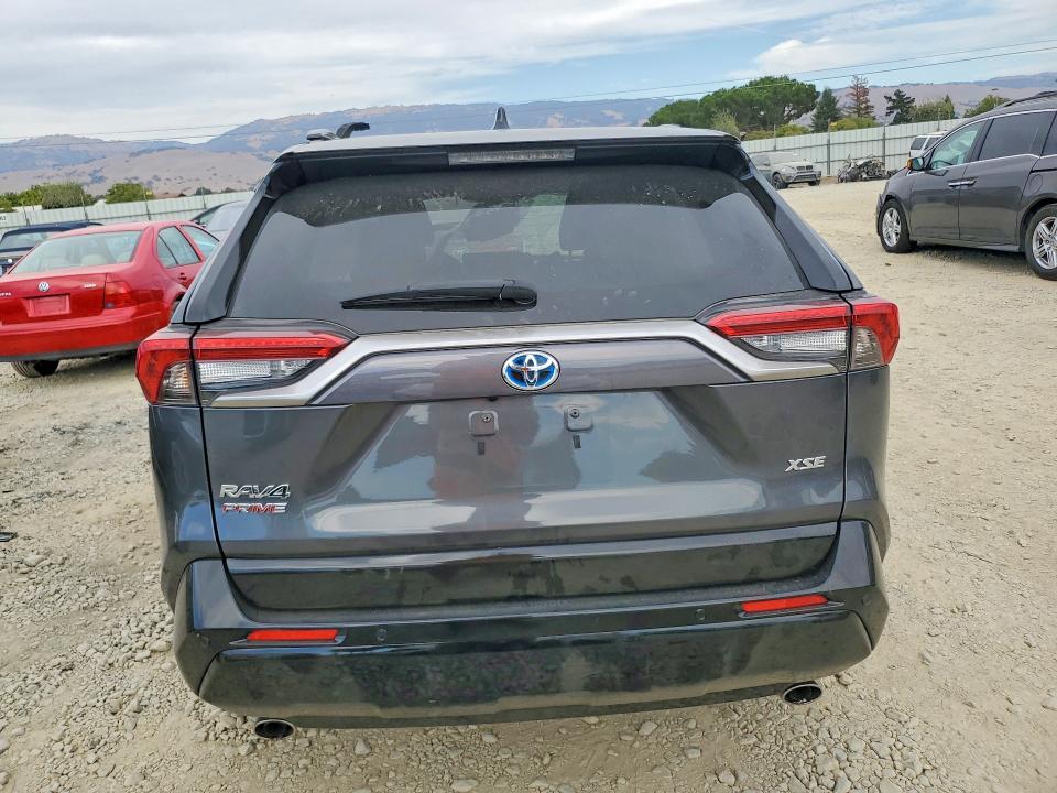 Photo 6 from auction – 2024 TOYOTA RAV4 PRIME with VIN JTMFB3FV6RD172001