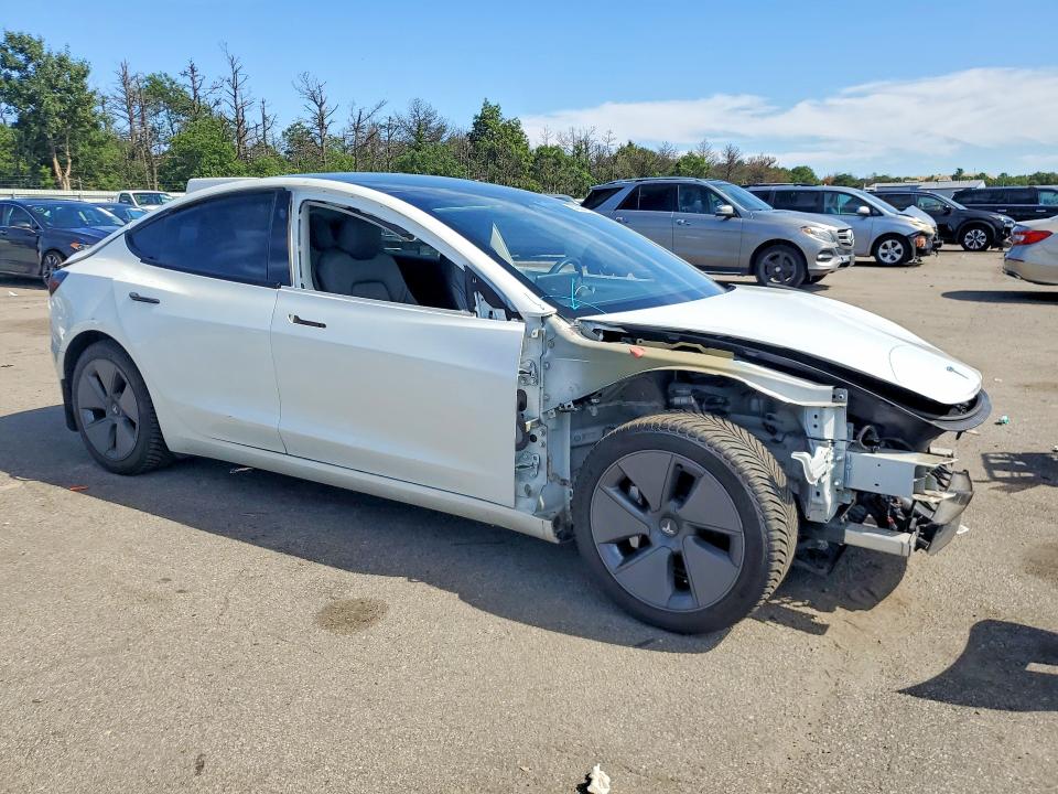 Photo 4 from auction – 2023 TESLA MODEL 3 with VIN 5YJ3E1EA8PF605952