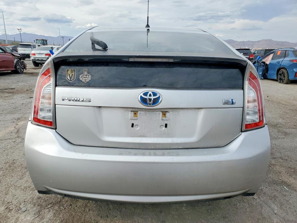 Photo 6 from auction – 2012 TOYOTA PRIUS with VIN JTDKN3DU7C5442452