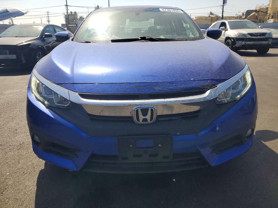 Photo 5 from auction – 2016 HONDA CIVIC with VIN 2HGFC1F73GH641534