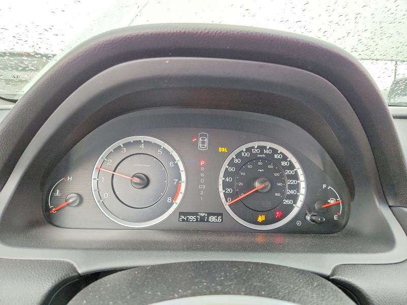 Photo 9 from auction – 2011 HONDA ACCORD with VIN 1HGCP2F83BA804678