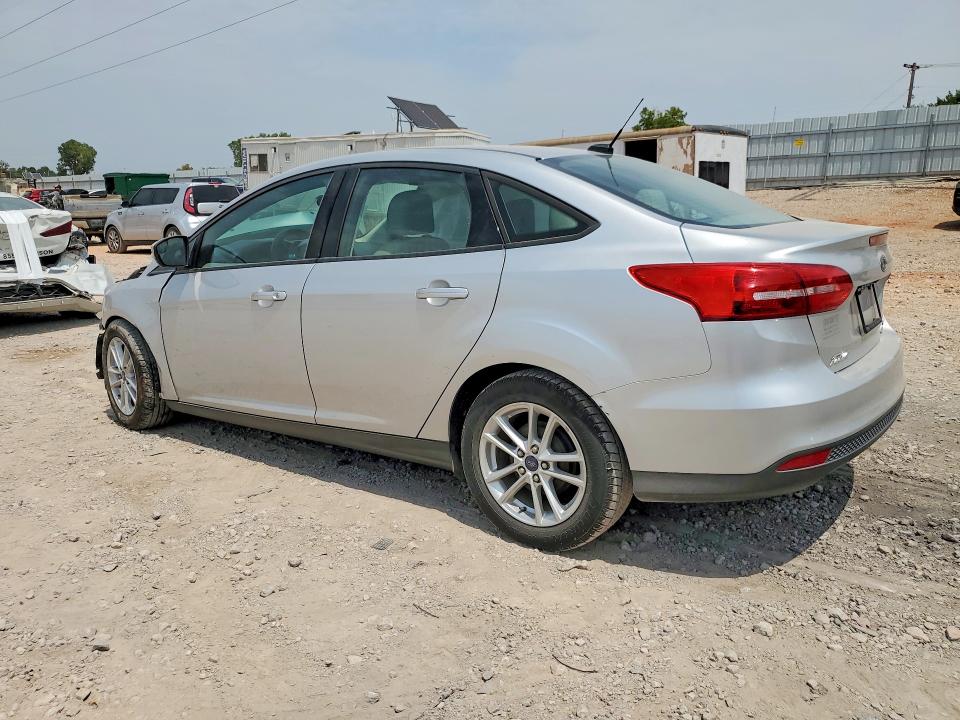 Photo 2 from auction – 2016 FORD FOCUS with VIN 1FADP3F21GL209611