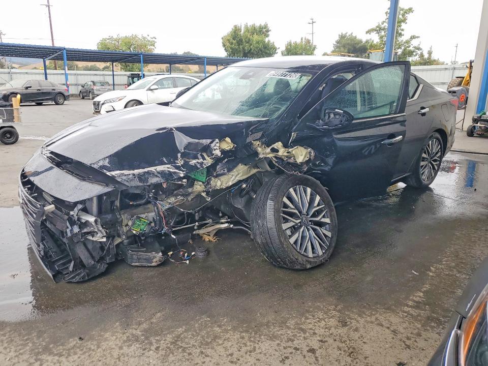 NISSAN ALTIMA 2025 with VIN 1N4BL4DV8SN351554 - Photo from auction