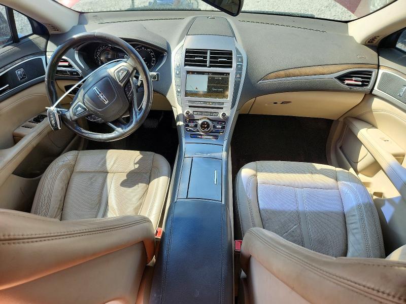 Zdjęcie 8 z aukcji – 2017 LINCOLN MKZ z VIN 3LN6L5E97HR606313