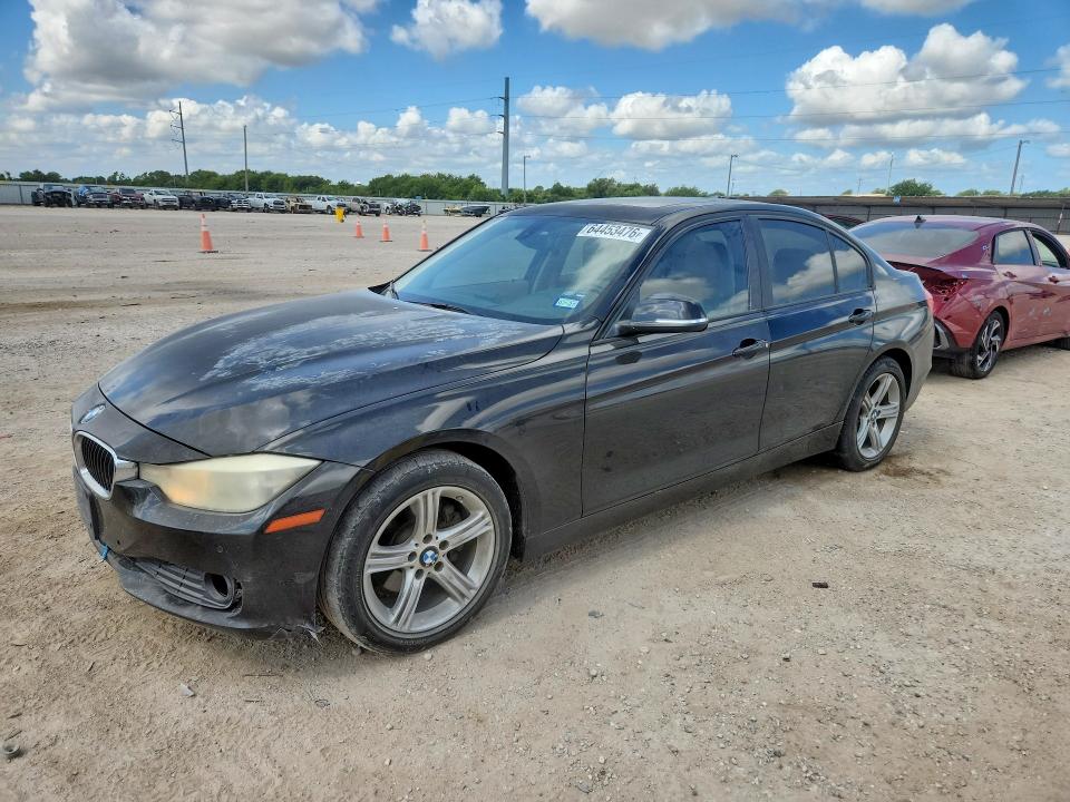 BMW 320 2014 с VIN WBA3B1C58EK130699 - Снимка от търг