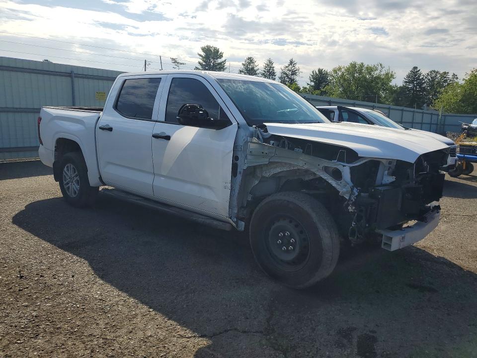 Photo 4 from auction – 2026 TOYOTA TUNDRA with VIN 5TFKB5DBXTX376843
