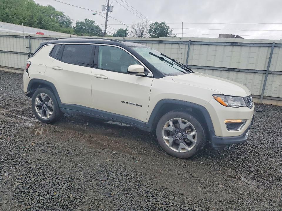 Photo 4 from auction – 2020 JEEP COMPASS with VIN 3C4NJDCB0LT145912