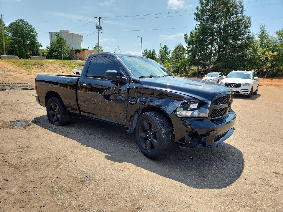 Photo 4 from auction – 2017 RAM 1500 with VIN 3C6JR6AT2HG713857