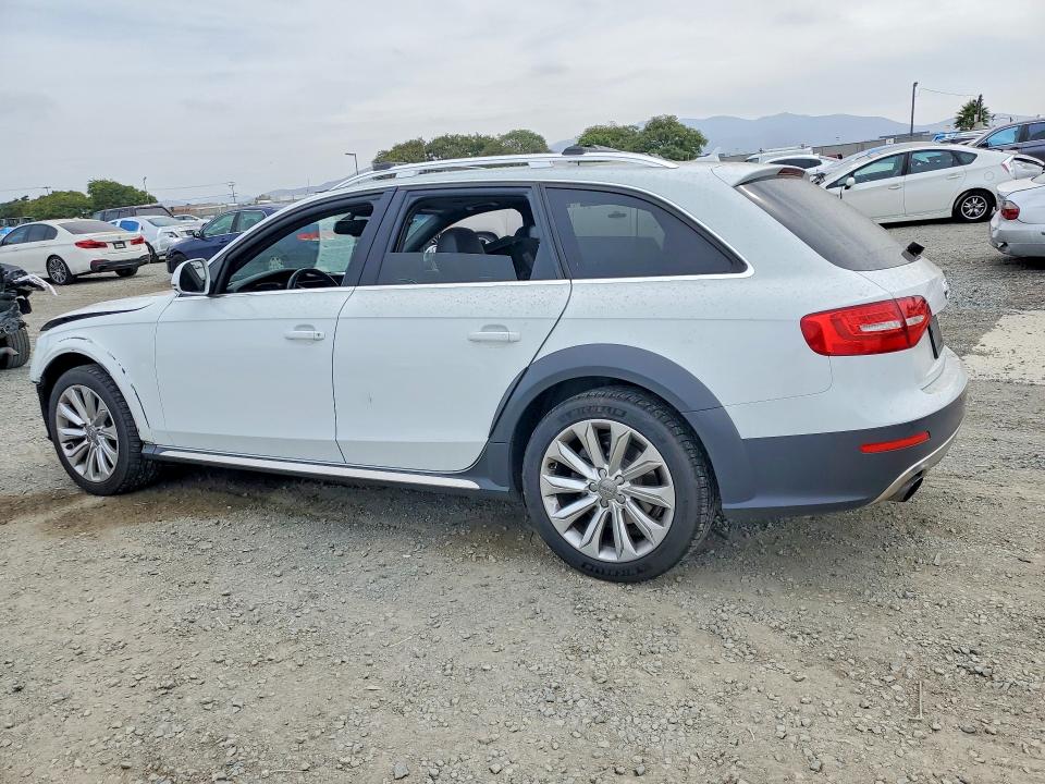 Photo 2 from auction – 2016 AUDI A4 ALLROAD with VIN WA1UFAFL8GA017098