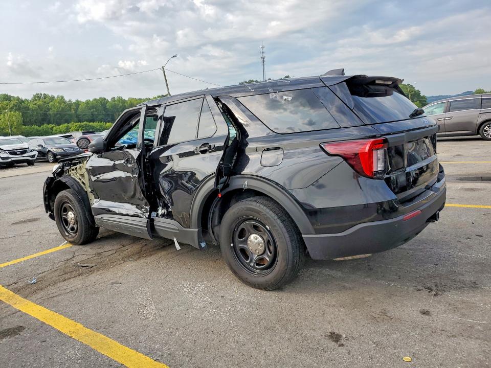 Photo 2 from auction – 2025 FORD EXPLORER with VIN 1FM5K8AB3SGA77594