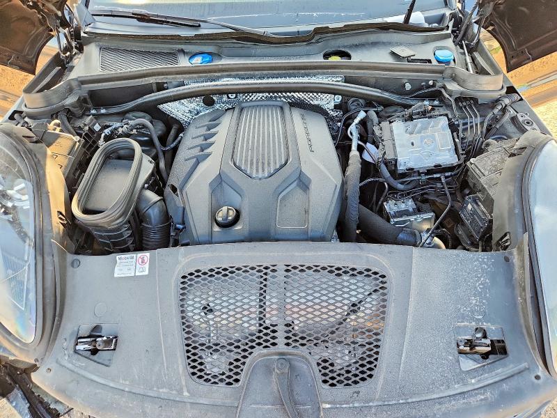 Photo 12 from auction – 2024 PORSCHE MACAN with VIN WP1AA2A54RLB20353