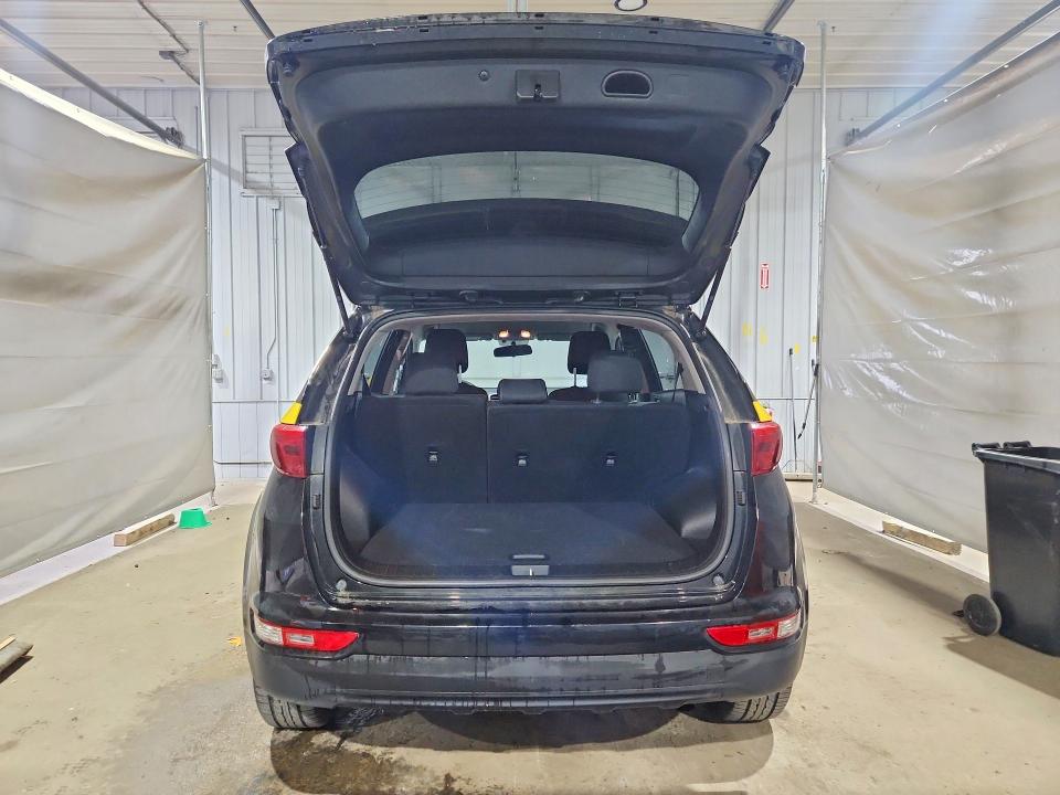 Photo 6 from auction – 2017 KIA SPORTAGE with VIN KNDPMCAC5H7103091