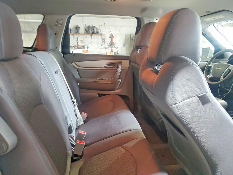 Photo 11 from auction – 2015 CHEVROLET TRAVERSE with VIN 1GNKVHKD5FJ195046