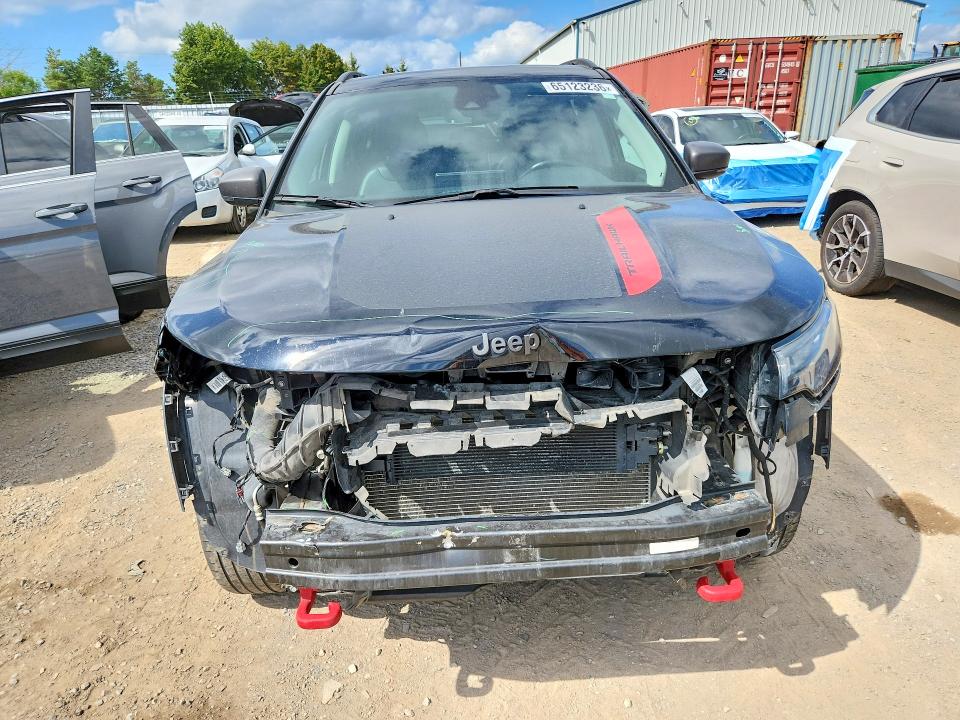Photo 5 from auction – 2022 JEEP COMPASS with VIN 3C4NJDDB3NT114381