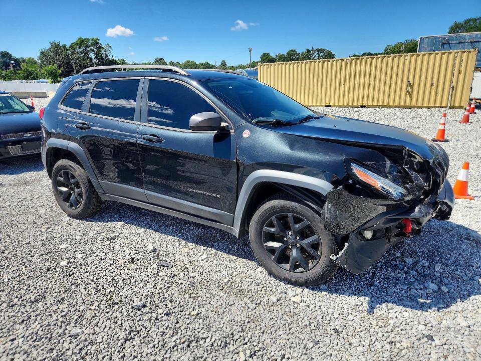 Photo 4 from auction – 2016 JEEP CHEROKEE with VIN 1C4PJMBB0GW219002