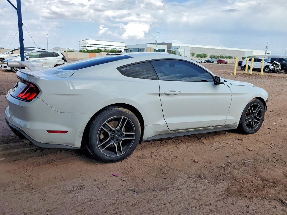Photo 3 from auction – 2018 FORD MUSTANG with VIN 1FA6P8TH8J5118166