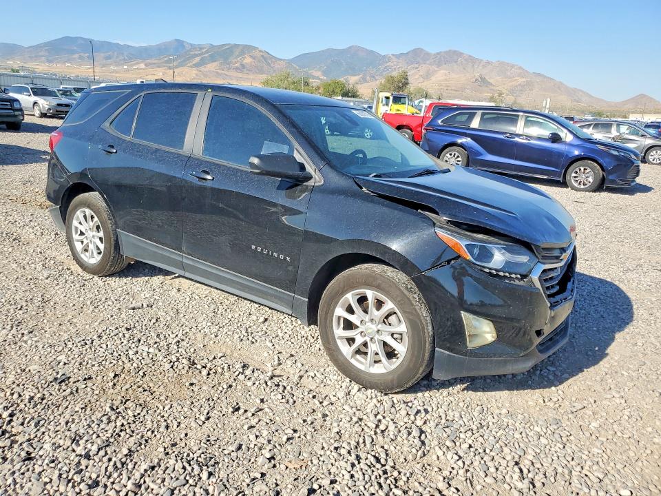 Photo 4 from auction – 2021 CHEVROLET EQUINOX with VIN 2GNAX5EV5M6151082