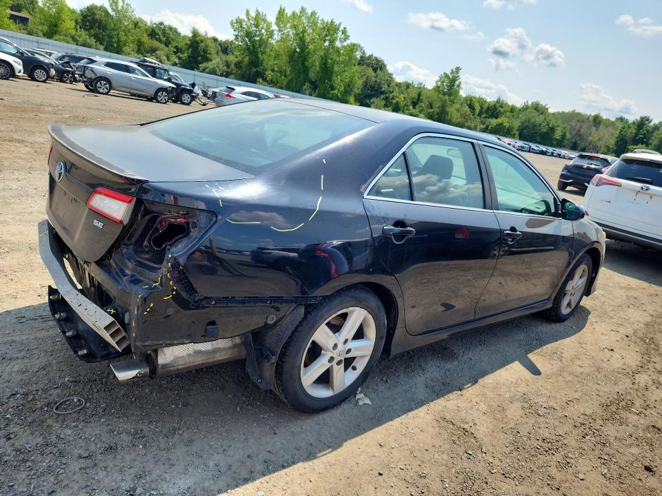 Photo 3 from auction – 2014 TOYOTA CAMRY with VIN 4T1BF1FK1EU392262