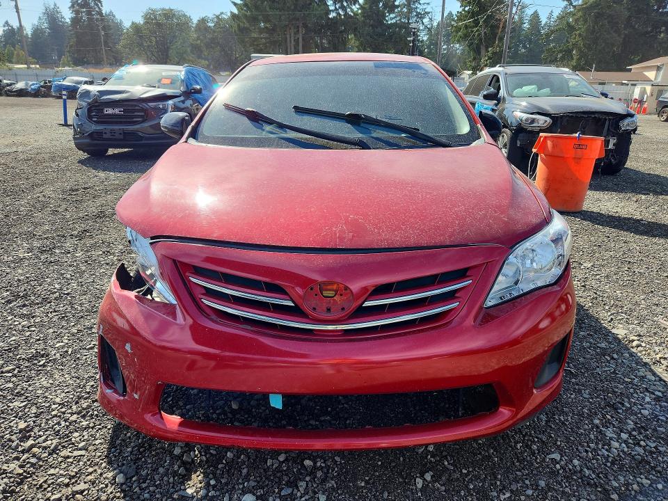 Photo 5 from auction – 2013 TOYOTA COROLLA with VIN 2T1BU4EE4DC023690