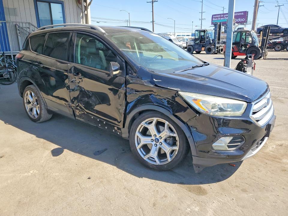 Снимка 4 от търг – 2017 FORD ESCAPE с VIN 1FMCU0J93HUC80253